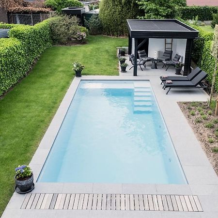 Guesthouse Max Zwijndrecht Екстериор снимка